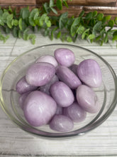 Load image into Gallery viewer, Kunzite Tumbled Stone