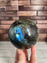 Load image into Gallery viewer, Labradorite Sphere