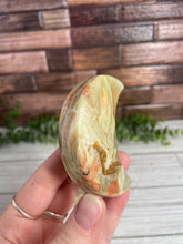 Load image into Gallery viewer, Onyx Moon Carving