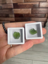 Load image into Gallery viewer, Peridot Gemstone Small