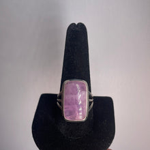 Load image into Gallery viewer, Kunzite Size 11 Sterling Silver Ring