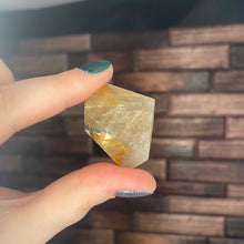 Load image into Gallery viewer, Rutile Quartz Freeform