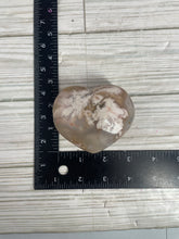 Load image into Gallery viewer, Flower Agate Heart
