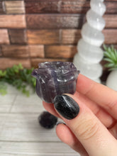Load image into Gallery viewer, Fluorite Rose Carving