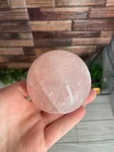 Load image into Gallery viewer, Rose Quartz Sphere