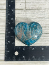 Load image into Gallery viewer, Blue Apatite Heart