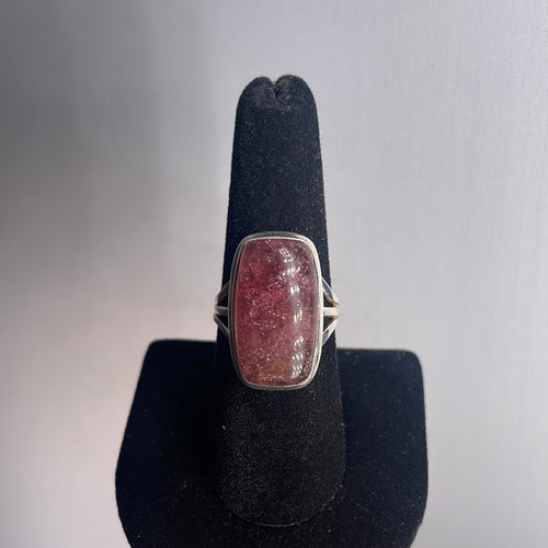 Strawberry Quartz Size 8 Sterling Silver Ring