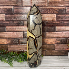 Load image into Gallery viewer, XL Septarian Calcite Tower