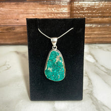 Load image into Gallery viewer, Dioptase Sterling Silver Pendant