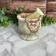 Load image into Gallery viewer, Mini Onyx Mortar & Pestle