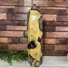 Load image into Gallery viewer, XL Septarian Calcite Tower