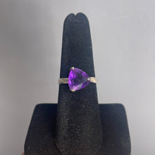 Load image into Gallery viewer, Amethyst Size 5 Sterling Silver Ring