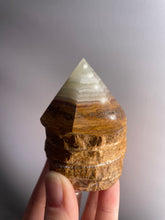 Load image into Gallery viewer, Onyx Half-Polished Point