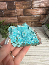 Load image into Gallery viewer, Druzy Chrysocolla With Malachite