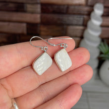 Load image into Gallery viewer, Scolecite Sterling Silver Earrings