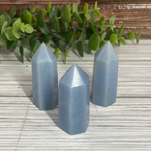 Load image into Gallery viewer, Angelite Mini Tower