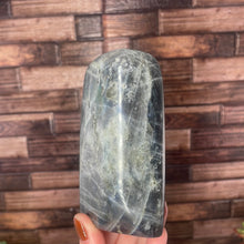 Load image into Gallery viewer, Sunset Labradorite Freeform