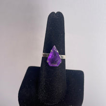 Load image into Gallery viewer, Amethyst Size 8 Sterling Silver Ring