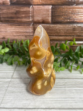 Load image into Gallery viewer, Carnelian & Orca Agate Flame