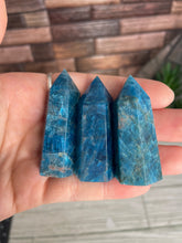 Load image into Gallery viewer, Blue Apatite Tower Small