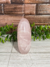 Load image into Gallery viewer, Rose Quartz Freeform