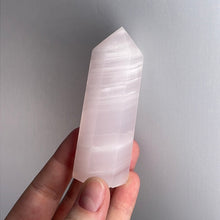 Load image into Gallery viewer, Mangano Calcite Tower