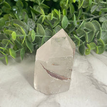 Load image into Gallery viewer, Clear Quartz Point