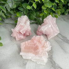Load image into Gallery viewer, Pink Halite