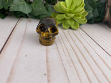 Load image into Gallery viewer, Tiger Eye Skull