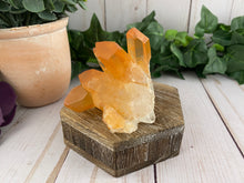 Load image into Gallery viewer, Orange Quartz Cluster