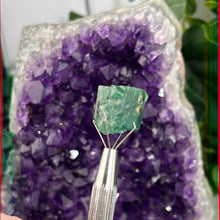 Load image into Gallery viewer, Emerald Gem