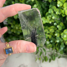 Load image into Gallery viewer, Tourmaline in Quartz