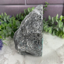 Load image into Gallery viewer, Variscite Half Polished