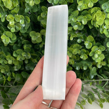 Load image into Gallery viewer, Selenite Flat