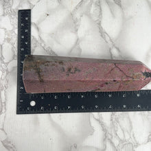 Load image into Gallery viewer, Rhodonite Tower