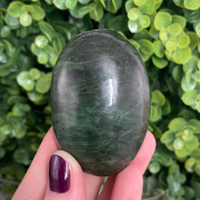 Load image into Gallery viewer, Nephrite Jade Palm Stone