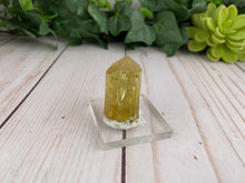 Load image into Gallery viewer, Green Apatite Gemstone