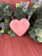 Load image into Gallery viewer, Himalayan Salt Heart