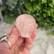 Load image into Gallery viewer, Rose Quartz Alien Skull