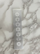 Load image into Gallery viewer, Selenite Chakra Flat Stick