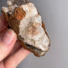 Load image into Gallery viewer, Hemimorphite