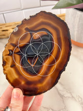 Load image into Gallery viewer, Agate Slabs With Design