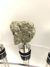 Load image into Gallery viewer, Crystal Bottle Stopper