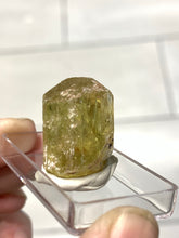 Load image into Gallery viewer, Green Apatite Gemstone