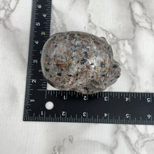 Load image into Gallery viewer, Yooperlite Skull