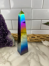 Load image into Gallery viewer, Obsidian Titanium Aura Tower