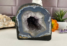Load image into Gallery viewer, Amethyst Agate Geode