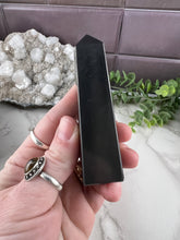 Load image into Gallery viewer, Shungite Tower