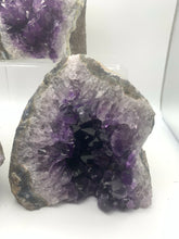 Load image into Gallery viewer, Amethyst Geode (1)