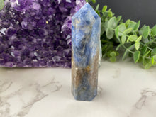 Load image into Gallery viewer, Kyanite Tower